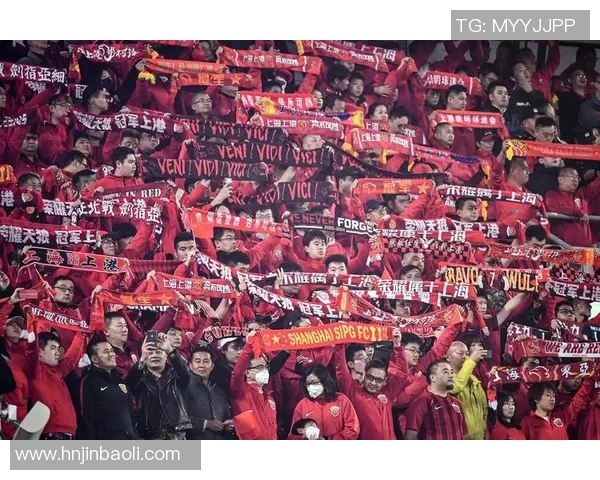 北京国安与上海上港的巅峰对决谁能在中超赛场上笑到最后